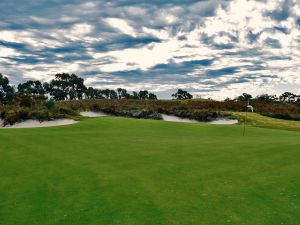 Peninsula Kingswood (North) 14th Green